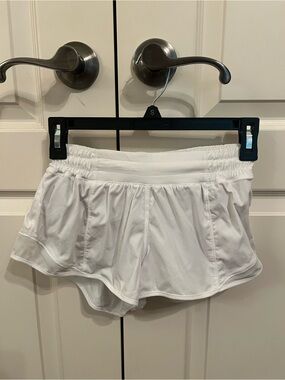 lululemon athletica hotty hot shorts white